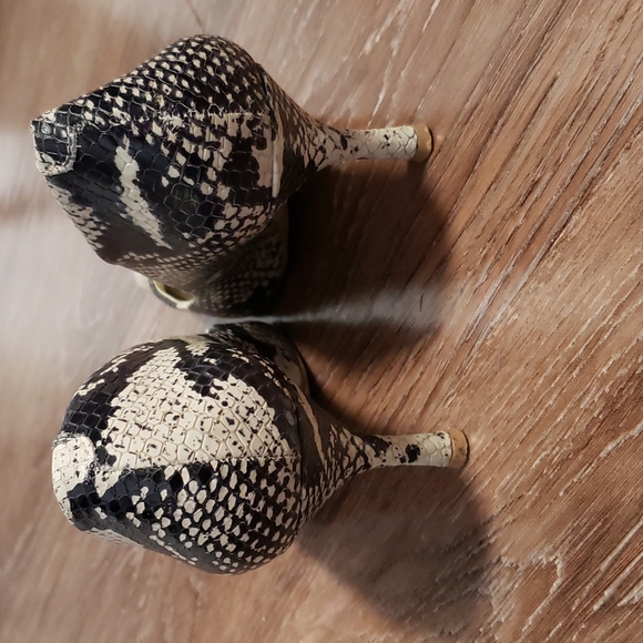 (6M) Nine West Reptile Print Pointy Toe Heels Textured Date Night Fancy - Picture 8 of 14